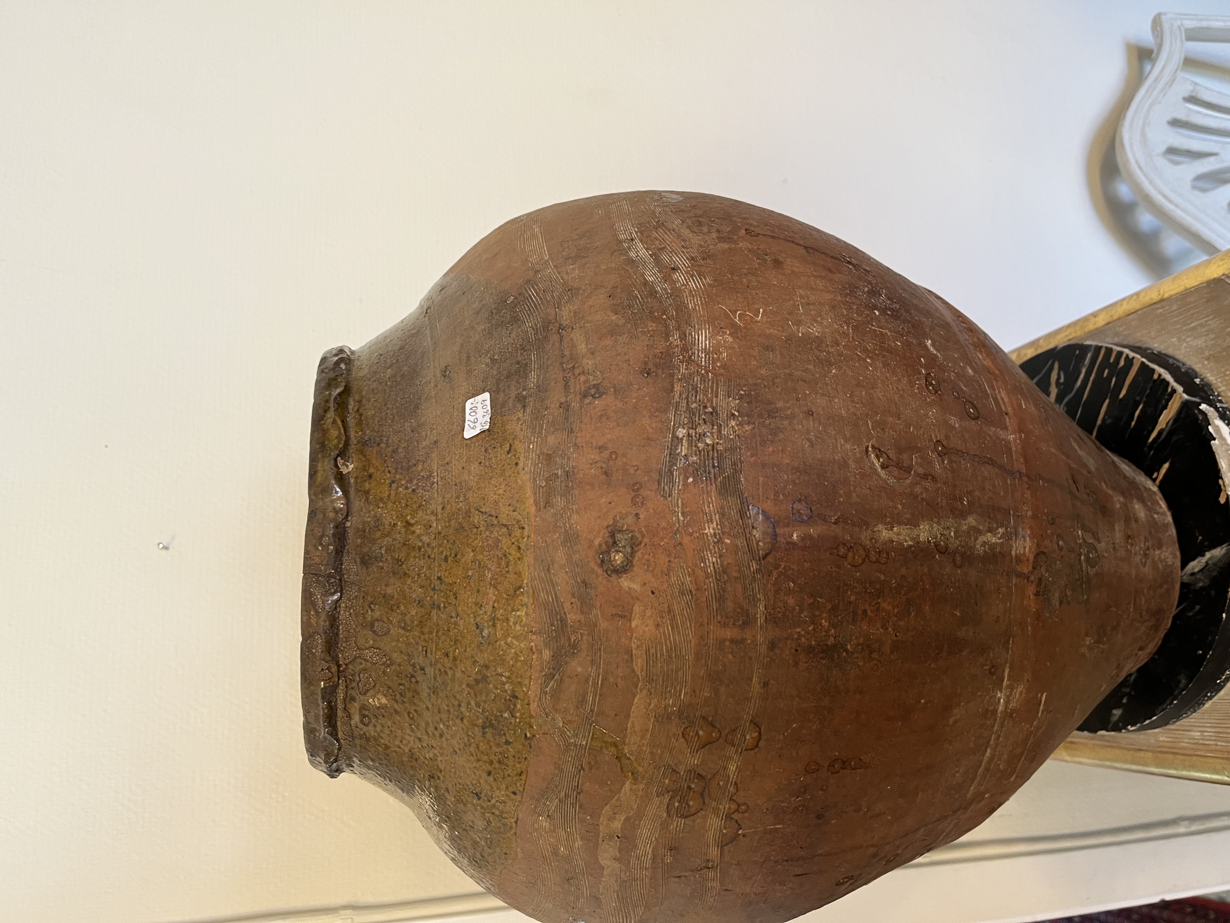359.) Antik urna i lergods.(publ18/8-22)